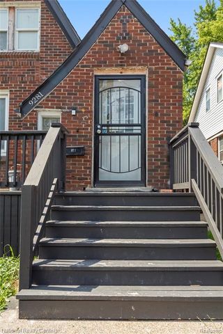 9281 Boleyn Street, Detroit, MI 48224