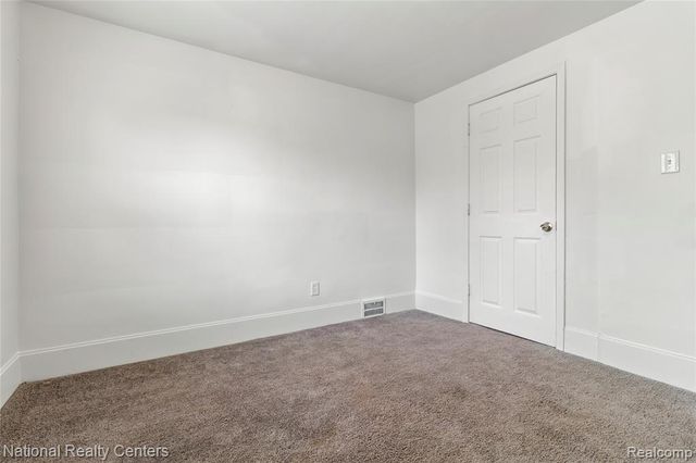 9281 Boleyn Street, Detroit, MI 48224