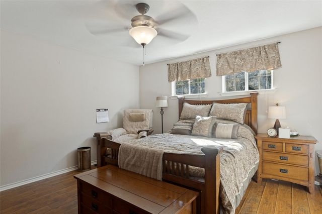 403 Sinclair DR, Spicewood, TX 78669