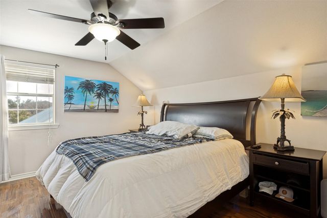 403 Sinclair DR, Spicewood, TX 78669