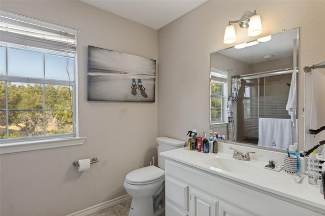 403 Sinclair DR, Spicewood, TX 78669