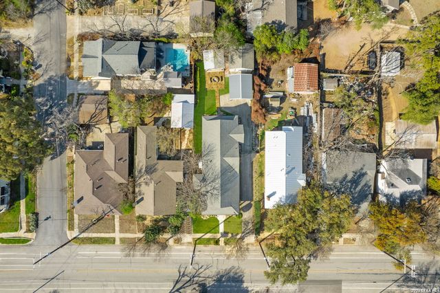 309 E Mistletoe, San Antonio, TX 78212