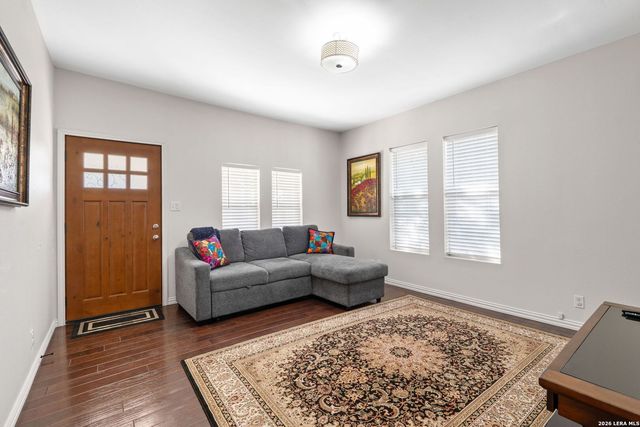 309 E Mistletoe, San Antonio, TX 78212