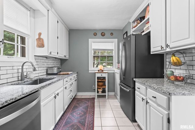 913 WILLIAMS Boulevard, Springfield, IL 62704
