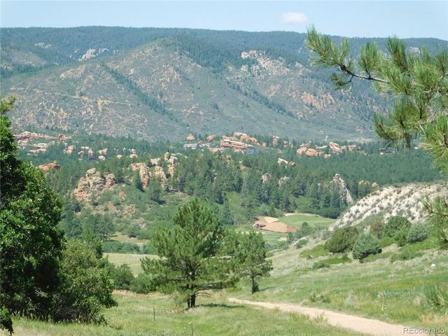 4668 Comanche Dr, Larkspur, CO 80118
