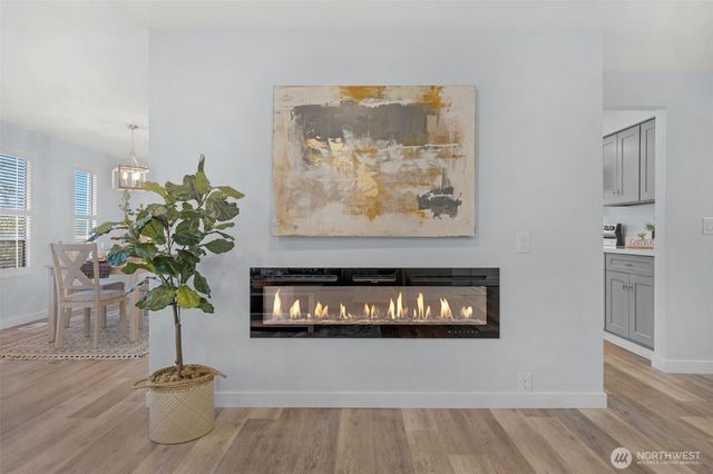 2402 Larlin Drive, Everett, WA 98203