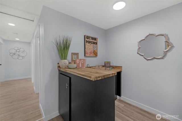 2402 Larlin Drive, Everett, WA 98203