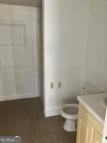 1037 Mountain View Road NW, Conyers, GA 30012