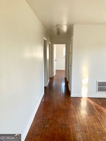 1037 Mountain View Road NW, Conyers, GA 30012