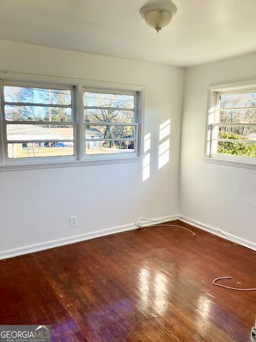 1037 Mountain View Road NW, Conyers, GA 30012