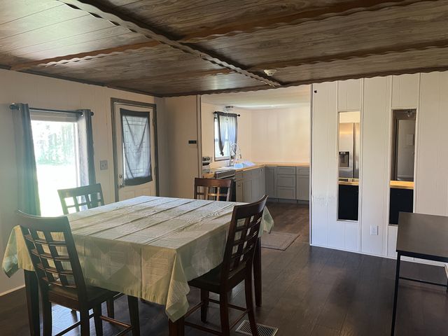 2610 Lee Dr, Pleasant View, TN 37146