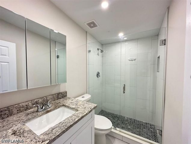 2240 Estey AVE, Naples, FL 34104
