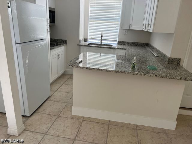 2240 Estey AVE, Naples, FL 34104
