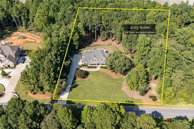 503 Antrim Glen Drive, Hoschton, GA 30548