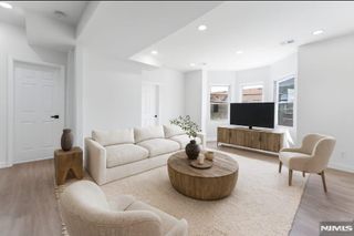 437 Bramhall Avenue, Jersey City, NJ 07304