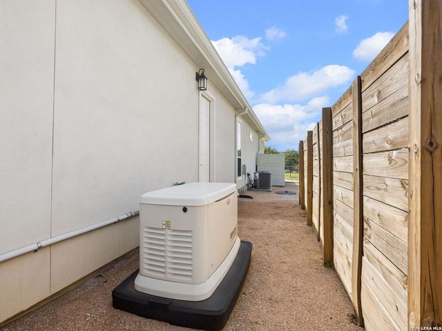 109 Serapia Garza, Blanco, TX 78606