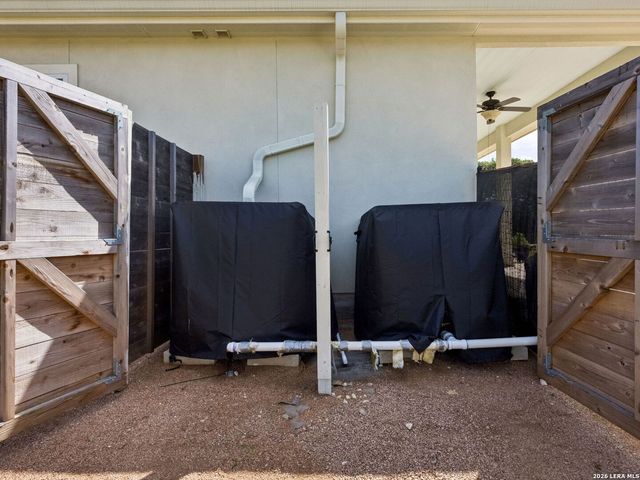 109 Serapia Garza, Blanco, TX 78606
