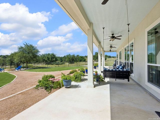 109 Serapia Garza, Blanco, TX 78606