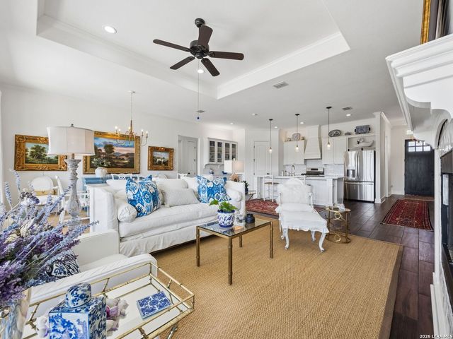 109 Serapia Garza, Blanco, TX 78606