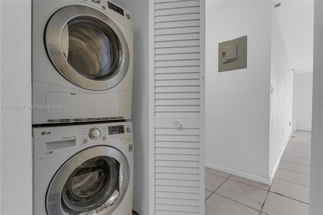 2457 Collins Ave 201, Miami Beach, FL 33140