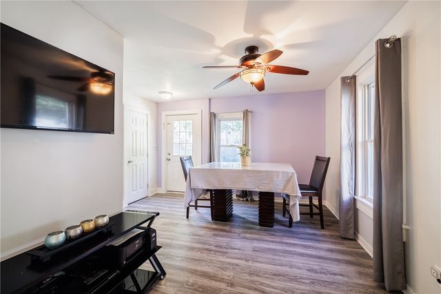 212 East Maple Avenue, East Rochester, NY 14445
