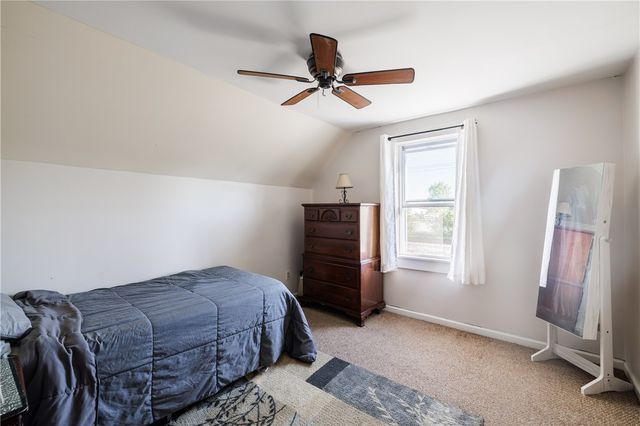 212 East Maple Avenue, East Rochester, NY 14445