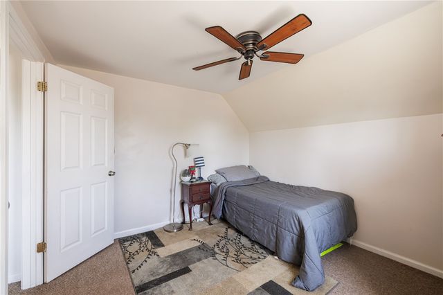 212 East Maple Avenue, East Rochester, NY 14445