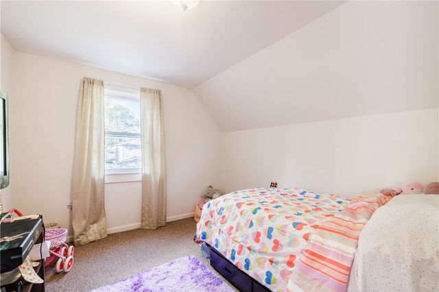 212 East Maple Avenue, East Rochester, NY 14445