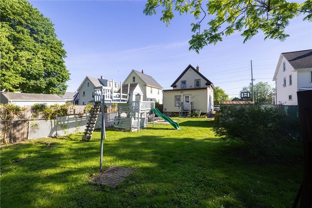 212 East Maple Avenue, East Rochester, NY 14445