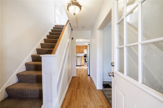 212 East Maple Avenue, East Rochester, NY 14445