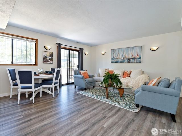 6750 28th Avenue S, Seattle, WA 98108