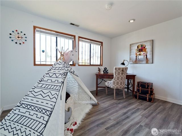 6750 28th Avenue S, Seattle, WA 98108