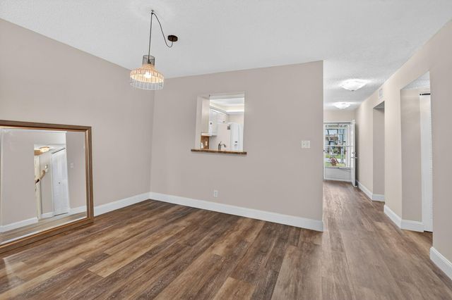 18900 Haywood Terrace 6, Boca Raton, FL 33496