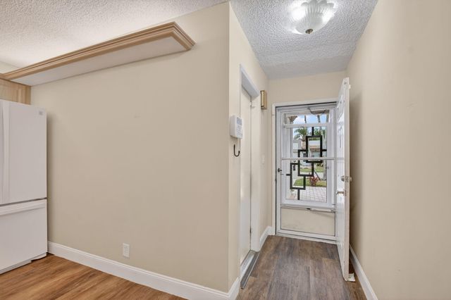 18900 Haywood Terrace 6, Boca Raton, FL 33496