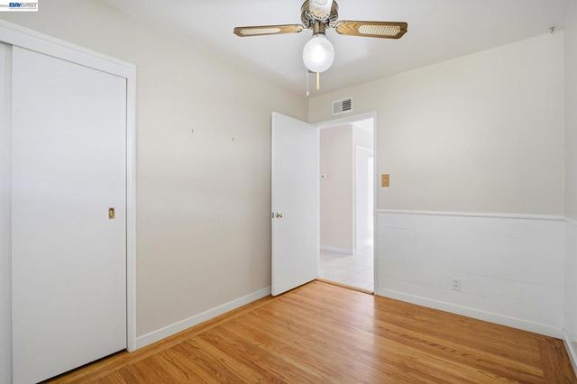 930 Castle St, San Leandro, CA 94578
