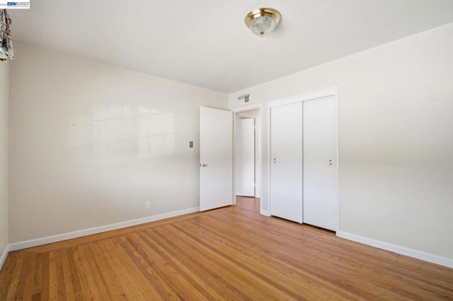 930 Castle St, San Leandro, CA 94578