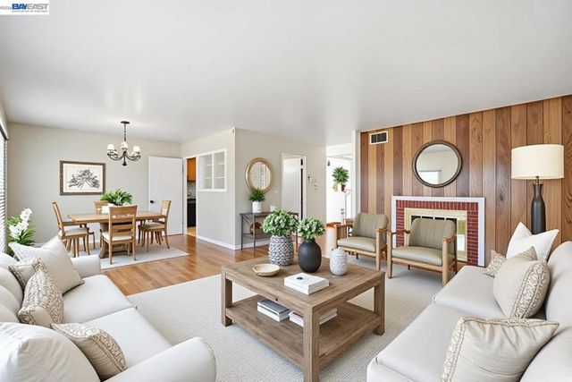 930 Castle St, San Leandro, CA 94578
