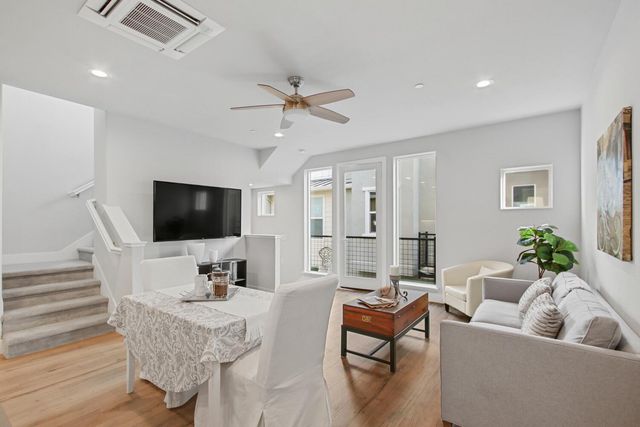 1053 Caspian Pink Ter, Davis, CA 95616