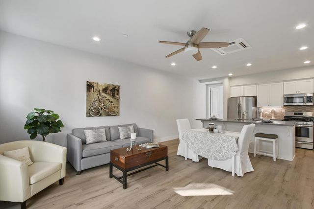 1053 Caspian Pink Ter, Davis, CA 95616