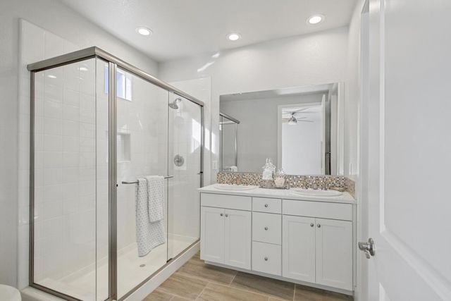 1053 Caspian Pink Ter, Davis, CA 95616