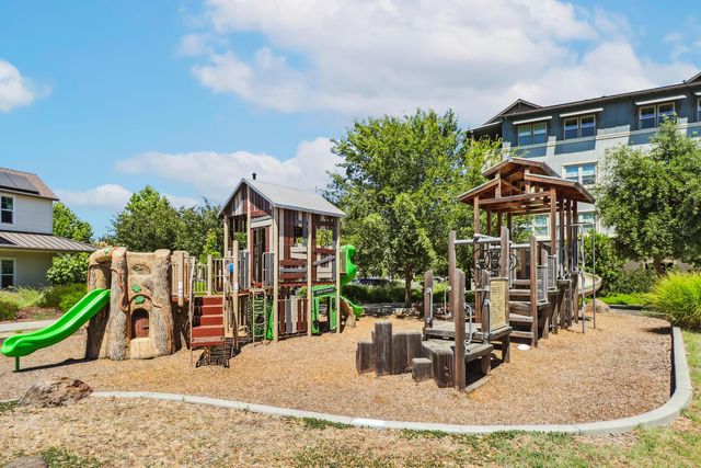 1053 Caspian Pink Ter, Davis, CA 95616