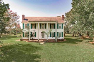 6391 La Hwy 412, Slaughter, LA 70777