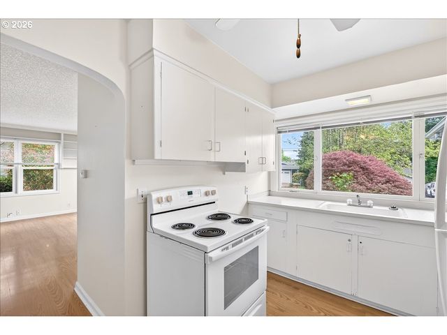 345 Nw NORMAN Ave, Gresham, OR 97030