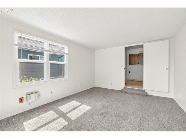 345 Nw NORMAN Ave, Gresham, OR 97030