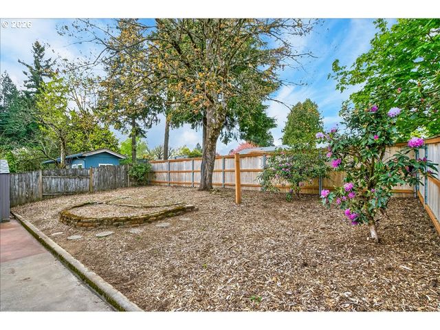 345 Nw NORMAN Ave, Gresham, OR 97030