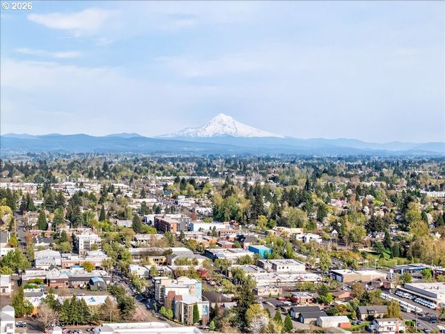 345 Nw NORMAN Ave, Gresham, OR 97030