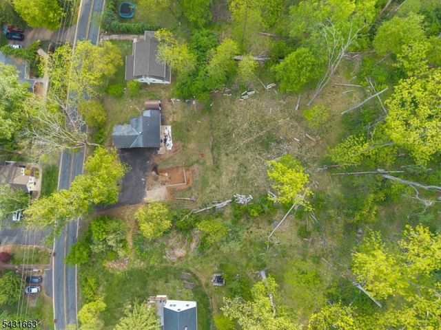 106 Cregar Rd, High Bridge Boro, NJ 08829