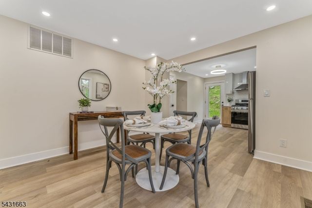 106 Cregar Rd, High Bridge Boro, NJ 08829