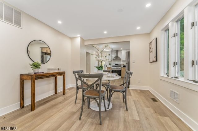 106 Cregar Rd, High Bridge Boro, NJ 08829