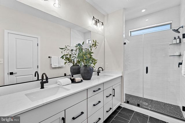 2461 MYSTIC MAROON TER, Ashburn, VA 20147